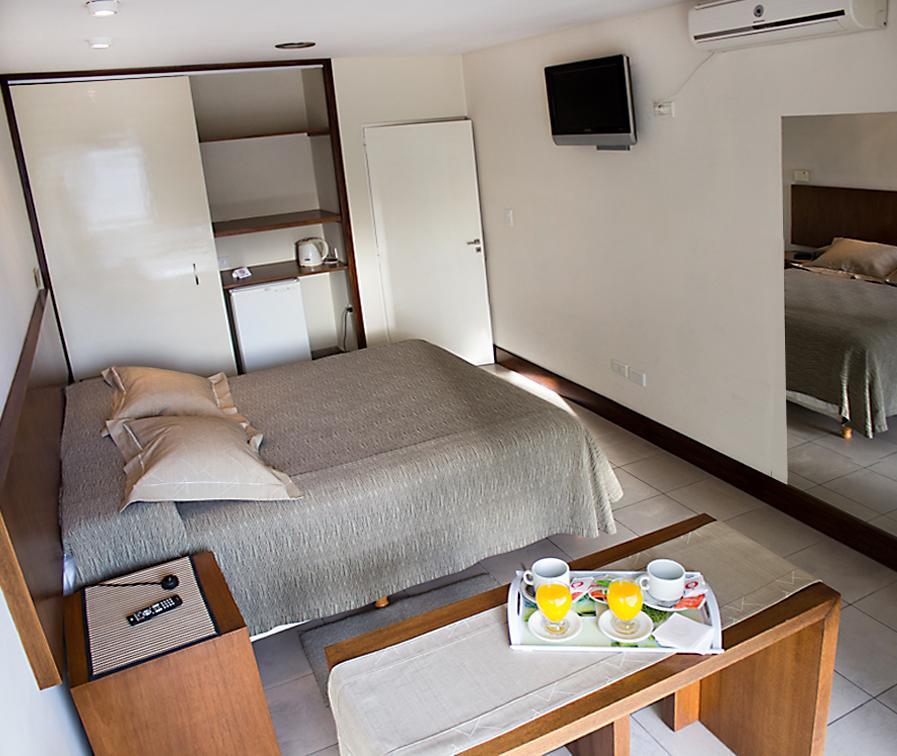 Hotel Buenos Aires General Alvear  Kültér fotó